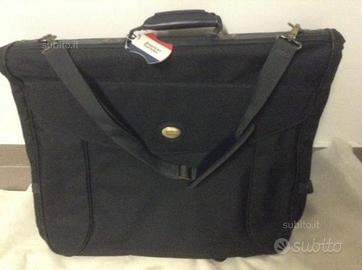 Sacca porta vestiti da viaggio