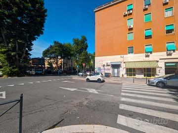 Tufello - locale commerciale uso investimento
