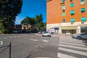 Tufello - locale commerciale uso investimento