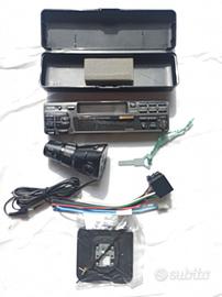 AUTORADIO SONY  E  CASSE ACUSTICHE