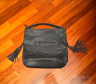 Capiente borsa blu scuro