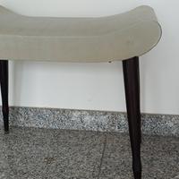 due sgabelli anni 50 modernariato vintage 