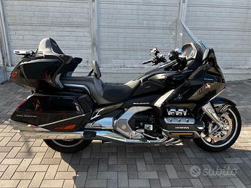 HONDA GOLDWING 1800 CAMBIO MANUALE
