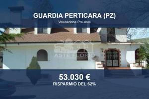 Immobile in asta di 364 m² con più di 5 locali a G