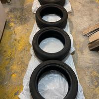 Gomme estive 225/45 r17