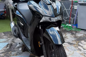Honda SH150 black 2025 - 2.000km garanzia 7 anni
