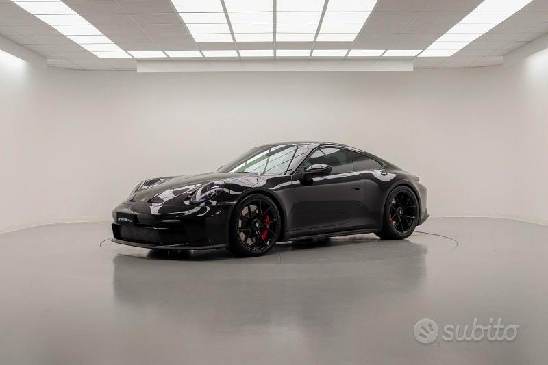 Porsche 911 (992)