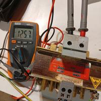 Trasformatore 230/12 V, PA 300; usato e funzion.