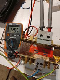 Trasformatore 230/12 V, PA 300; usato e funzion.