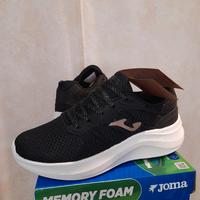 sneaker nera numero 37