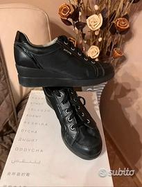 SCARPE DA DONNA “ GEOX “