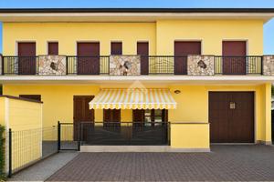 2 LOCALI A BARLASSINA