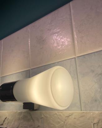 Plafoniera con lampadine led bagno sopra specchio