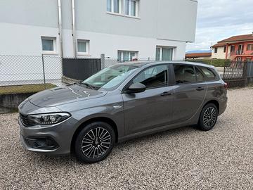 fiat tipo 1.6 2023