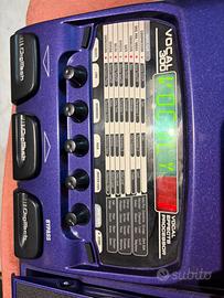 Pedaliera multi effetto per musicisti