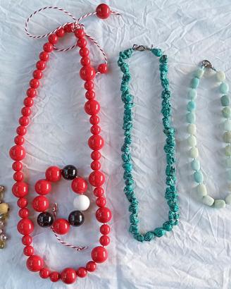 Set collane / bracciali / orecchini / spilla