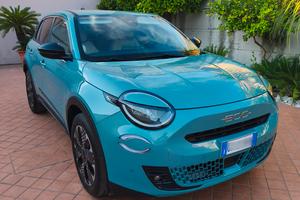 Fiat 600 Hybrid La Prima