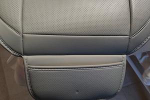 coprisedile anteriore universale