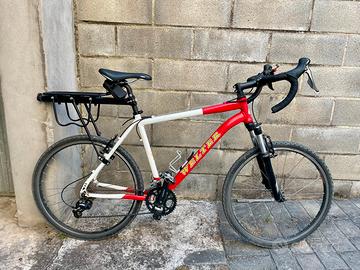 Bicicletta Uomo Gravel ammortizzata