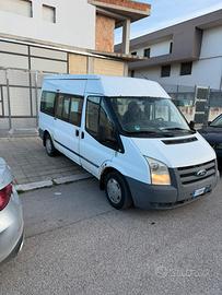 Ford Transit 9 Posti anno 2011