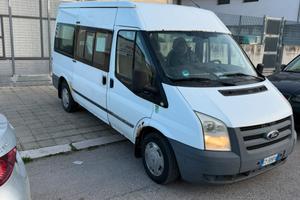 Ford Transit 9 Posti anno 2011