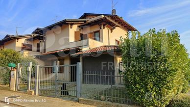 Villa a schiera Zumaglia [Cod. rif 3267937VRG]