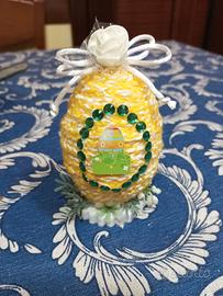 Uovo di Pasqua decorativo
