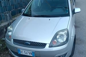 Ford Fiesta 1400 turbo disel poki km