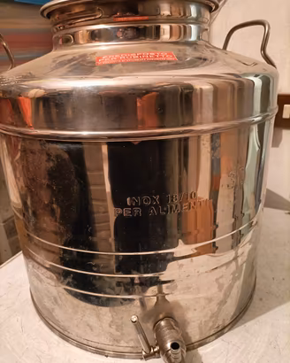 Contenitore in acciaio inox da LT. 30 per olio e v