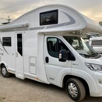 Noleggio camper con garage porta moto