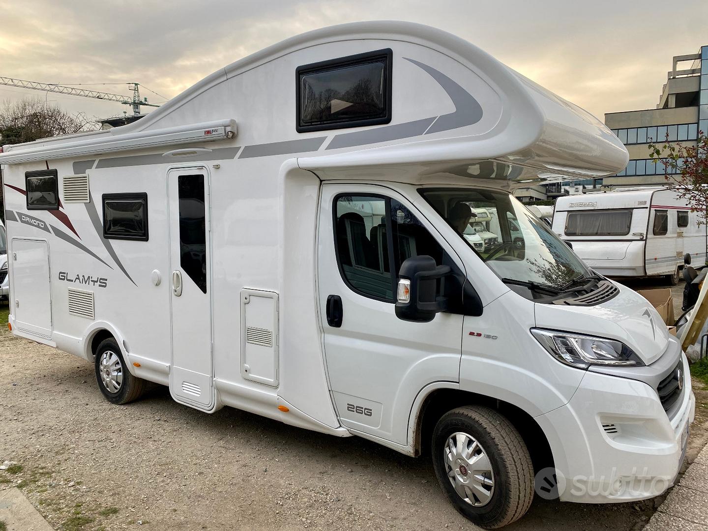 Noleggio Camper Camper Con Garage Per Moto Usato Subito EXPOCAR SERVICE SRL  Noleggio Camper Con Garage