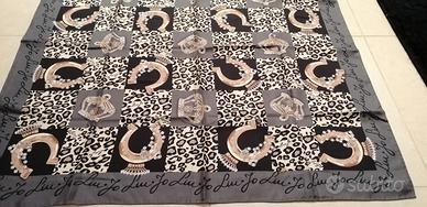 Foulard Liu Jo di seta 85x90 nuovo