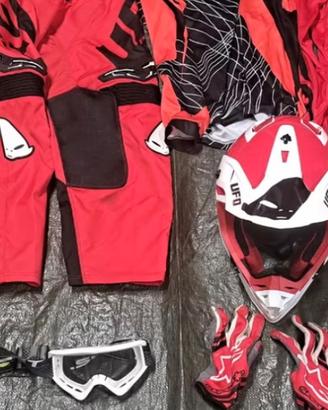 3 paia di vestiti motocross completi
