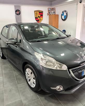 Peugeot 208 1.4 HDi 68 CV 5 porte Active