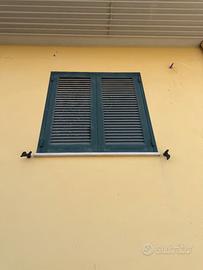 Finestra doppia anta ferro zincato verde (n.02 pz)