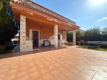VILLA SINGOLA A CARINI