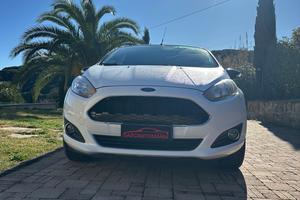 Ford Fiesta 1.5 TDCi 75CV 5 porte Black & White Ed