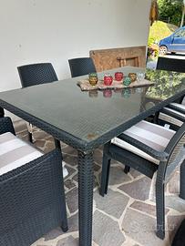 Tavolo da esterno