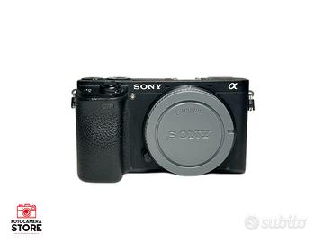 Sony Alpha A6300 - Cage SmallRig (GARANZIA 2 ANNI)