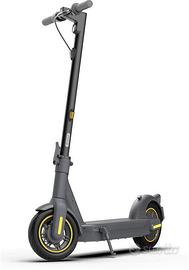 Segway Ninebot G30 (leggi bene)