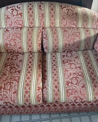 Divani damascati due posti