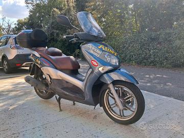 Yamaha XCity 250