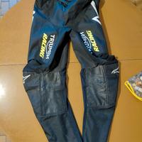 pantaloni