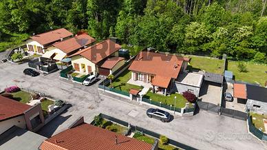 Villa singola - Cadegliano-Viconago