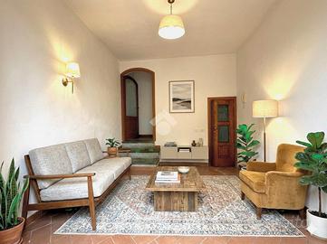 CASA SEMINDIPENDENTE A PISTOIA