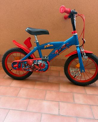 Bici spider man 14 pollici con rotelle