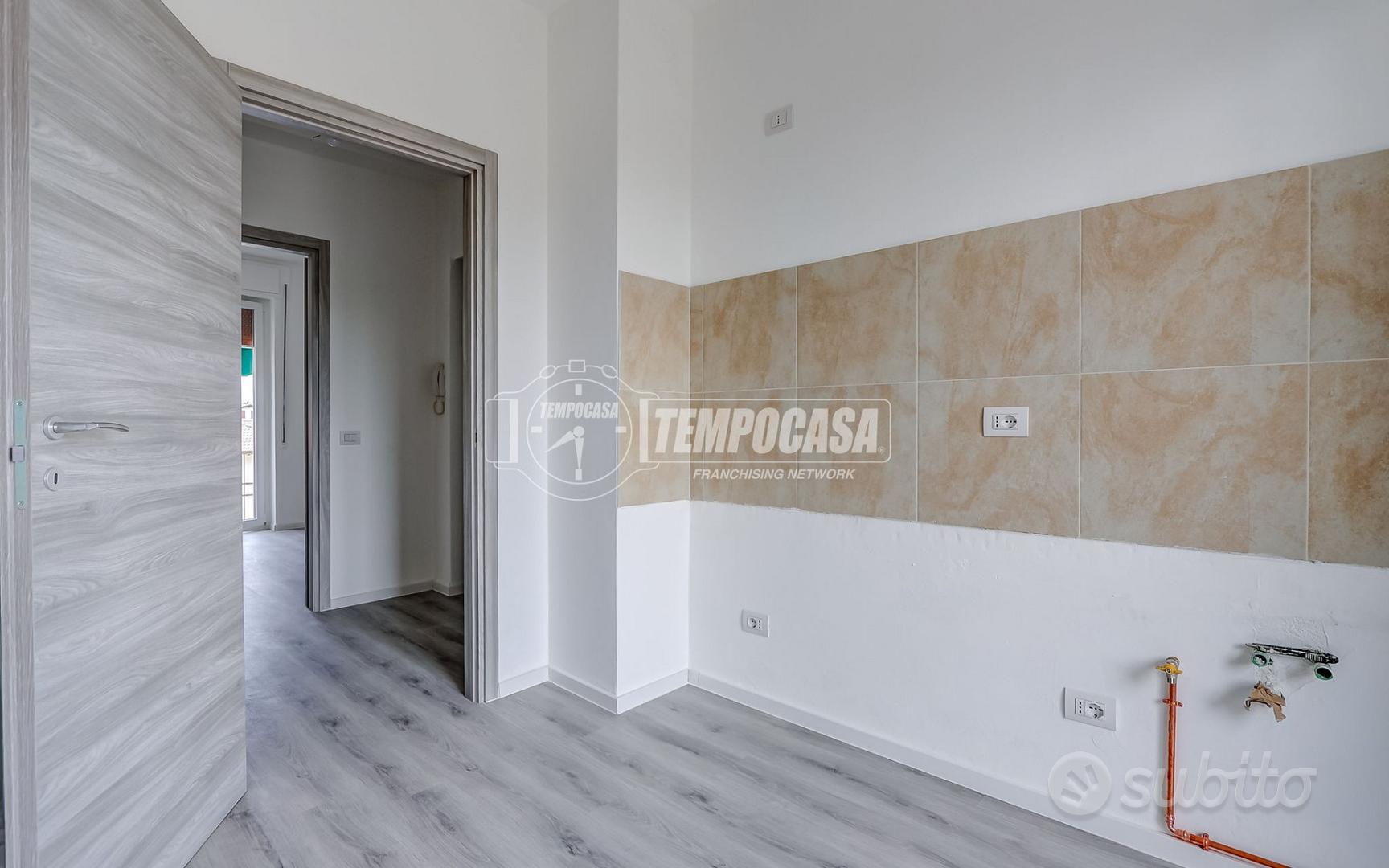 Appartamento – Somma Lombardo, Mezzana - Altro