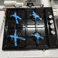 Piano cottura 4fuochi nero nuovo garantito