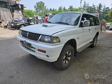 MITSUBISHI PAJERO SPORT - PER RICAMBI