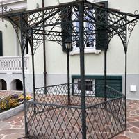 gazebo antico in ferro